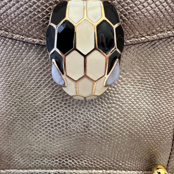 Bvlgari Serpenti Limited Edition Forever Bag in metallic leather. - Picture 2 of 15